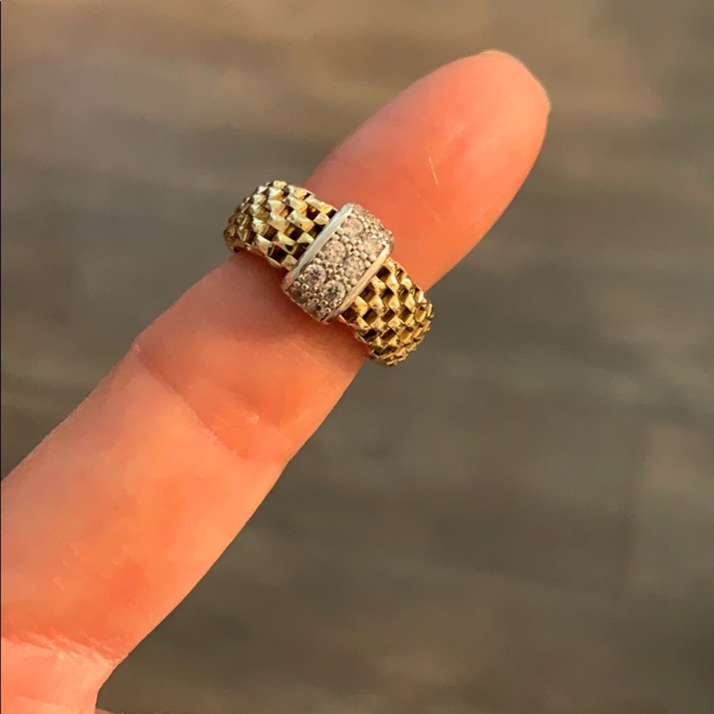 Gold ring